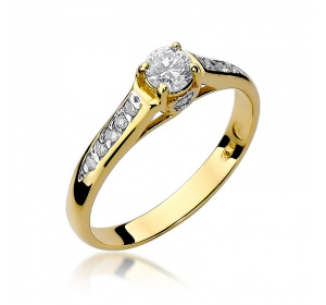 Pierścionek z brylantem 0,33ct pr 585